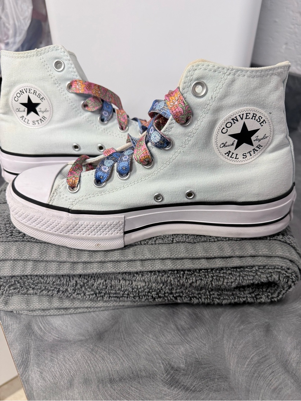 Converse High Top Sneakers in light mint color with Multicolor Patterned Laces - Picture 10 of 16